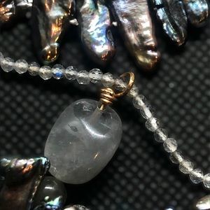 925 Natural keshí and labradorite necklace